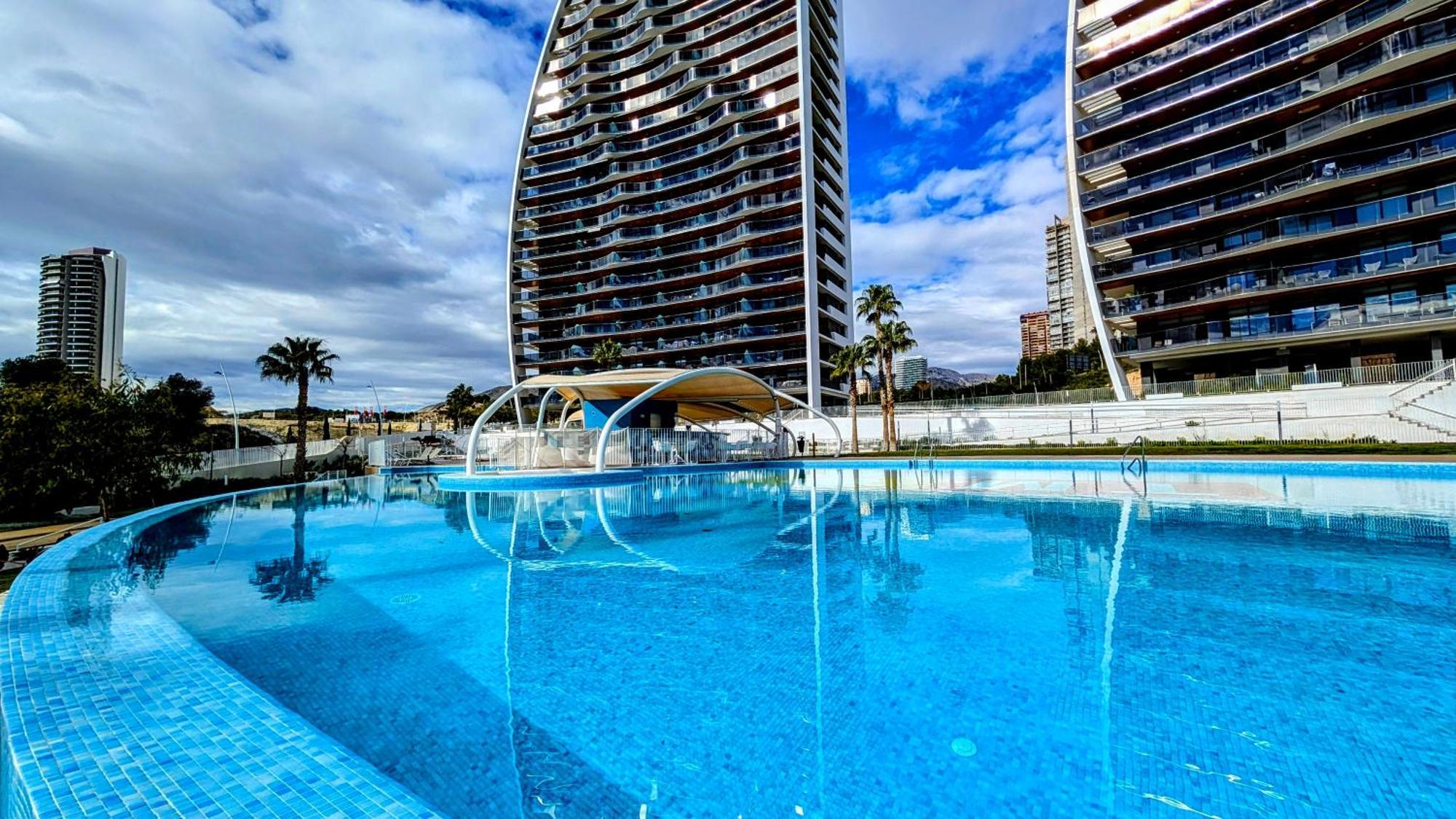Sunset Waves Fresh Apartments Бенидорм Екстериор снимка